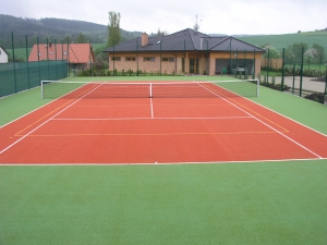 Sousedovice – tennis court