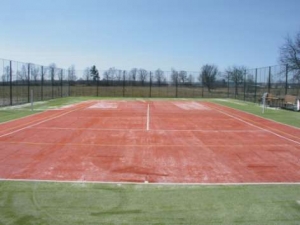 Tennis court Komárov-Naděje